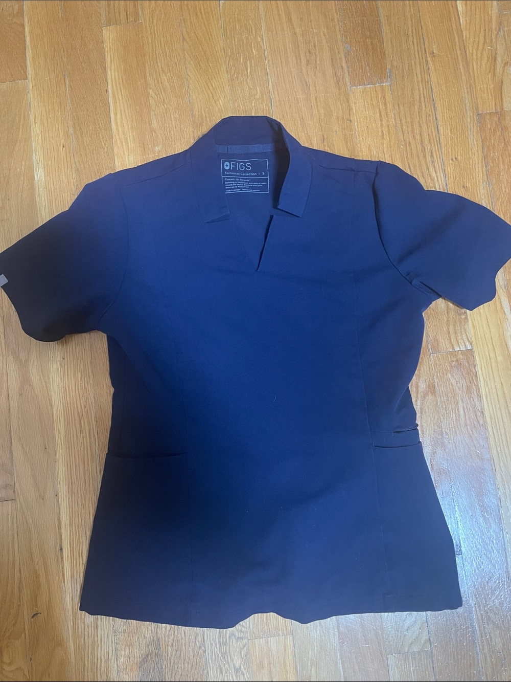 Figs Navy Short-Sleeve Scrub Top with Collar
